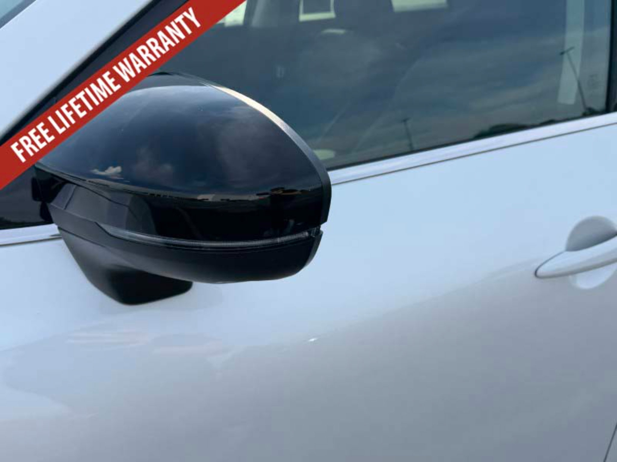 New 2026 Nissan Pathfinder SL FWD image 15