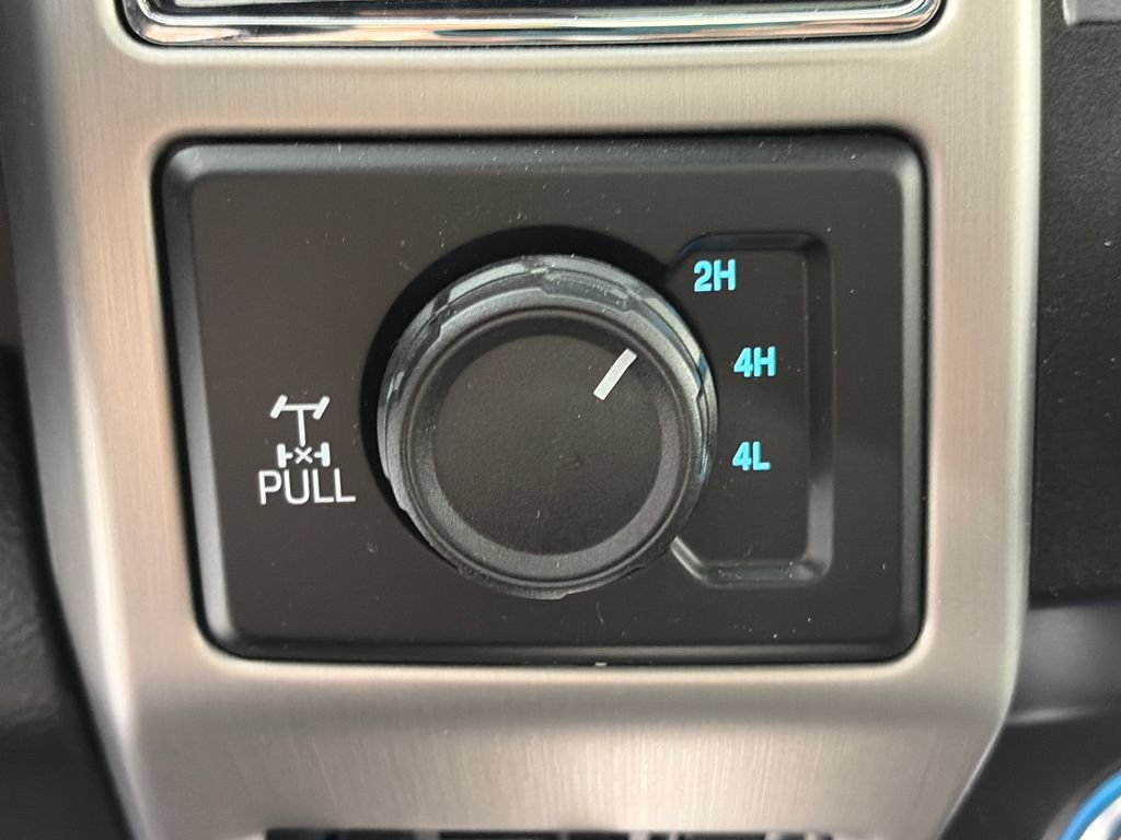 Certified 2020 Ford F250 Platinum w/ FX4 Off-Road Package AWD/4WD image 23