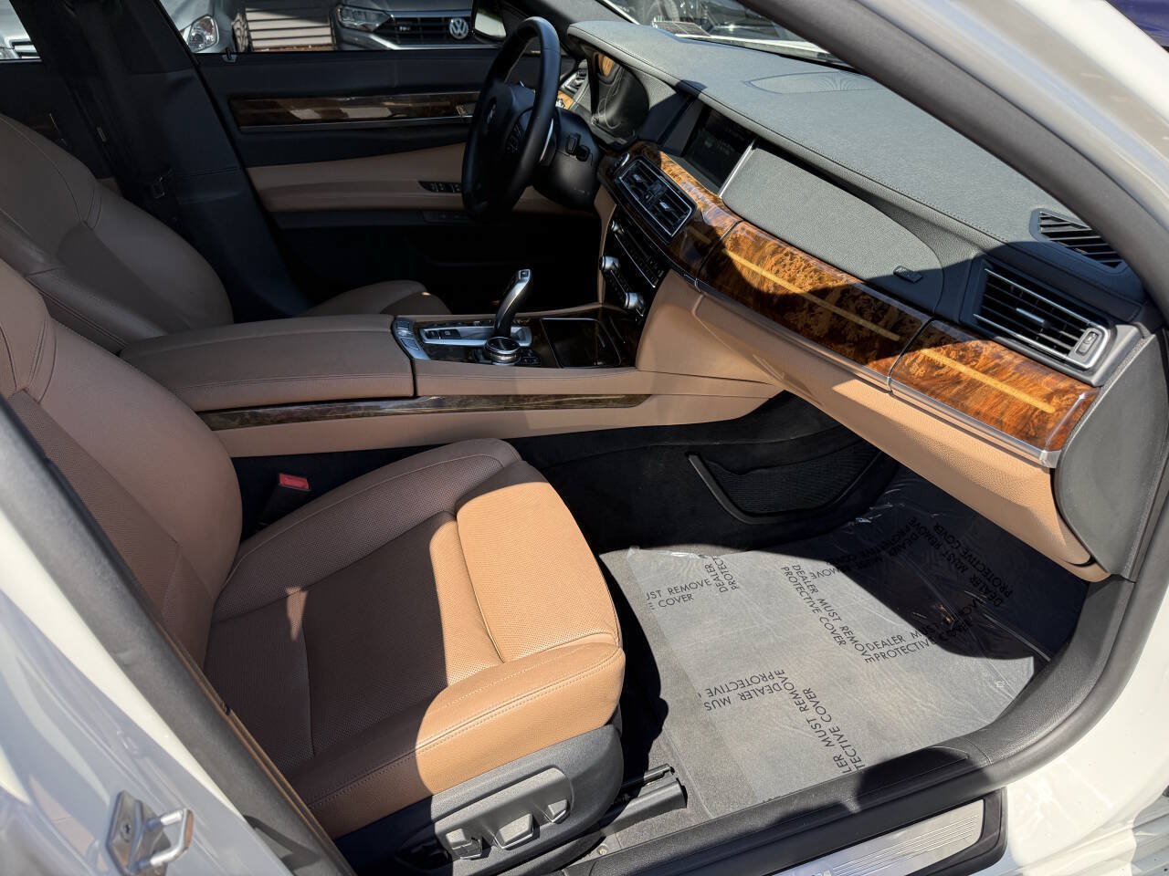 Used 2014 BMW 740Li xDrive w/ Executive Package AWD/4WD image 9