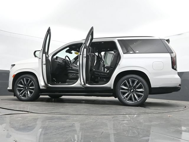 Used 2024 Cadillac Escalade Sport Platinum w/ LPO, Floor Liner Package AWD/4WD image 76