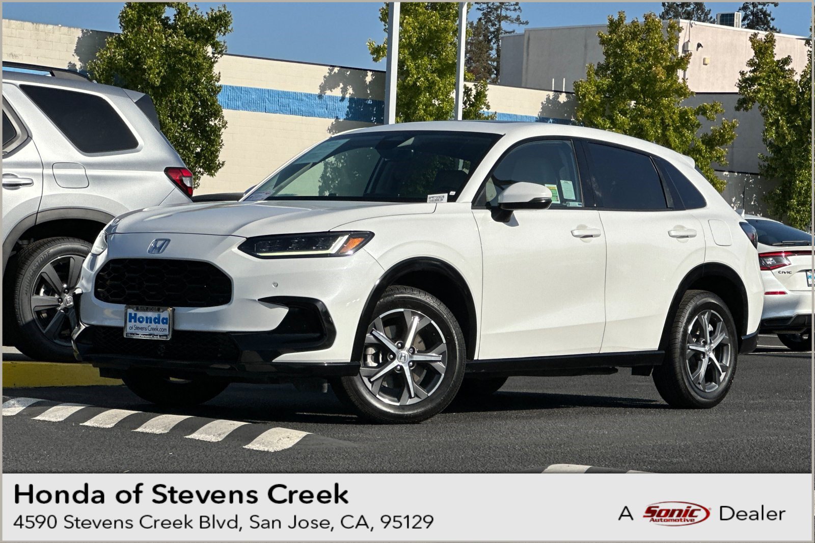 Used 2023 Honda HR-V EX-L image 1