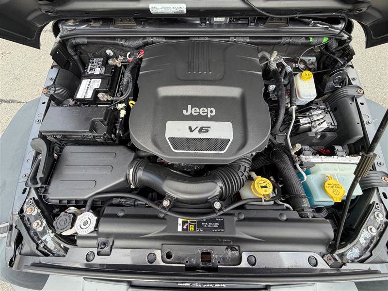 Used 2017 Jeep Wrangler Unlimited Sport w/ Quick Order Package 24S image 36