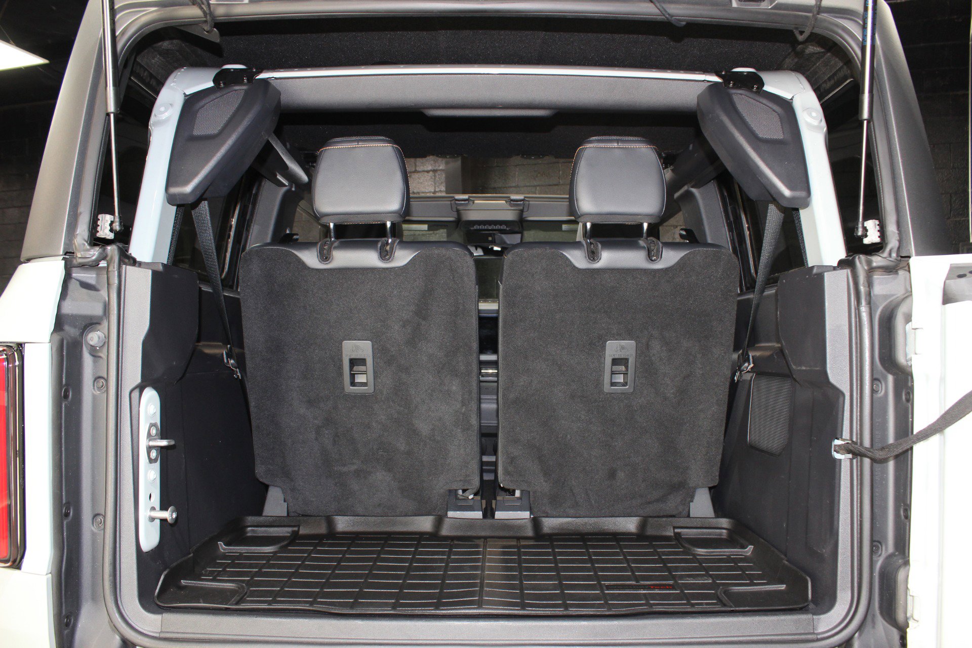 Used 2022 Ford Bronco Badlands image 61