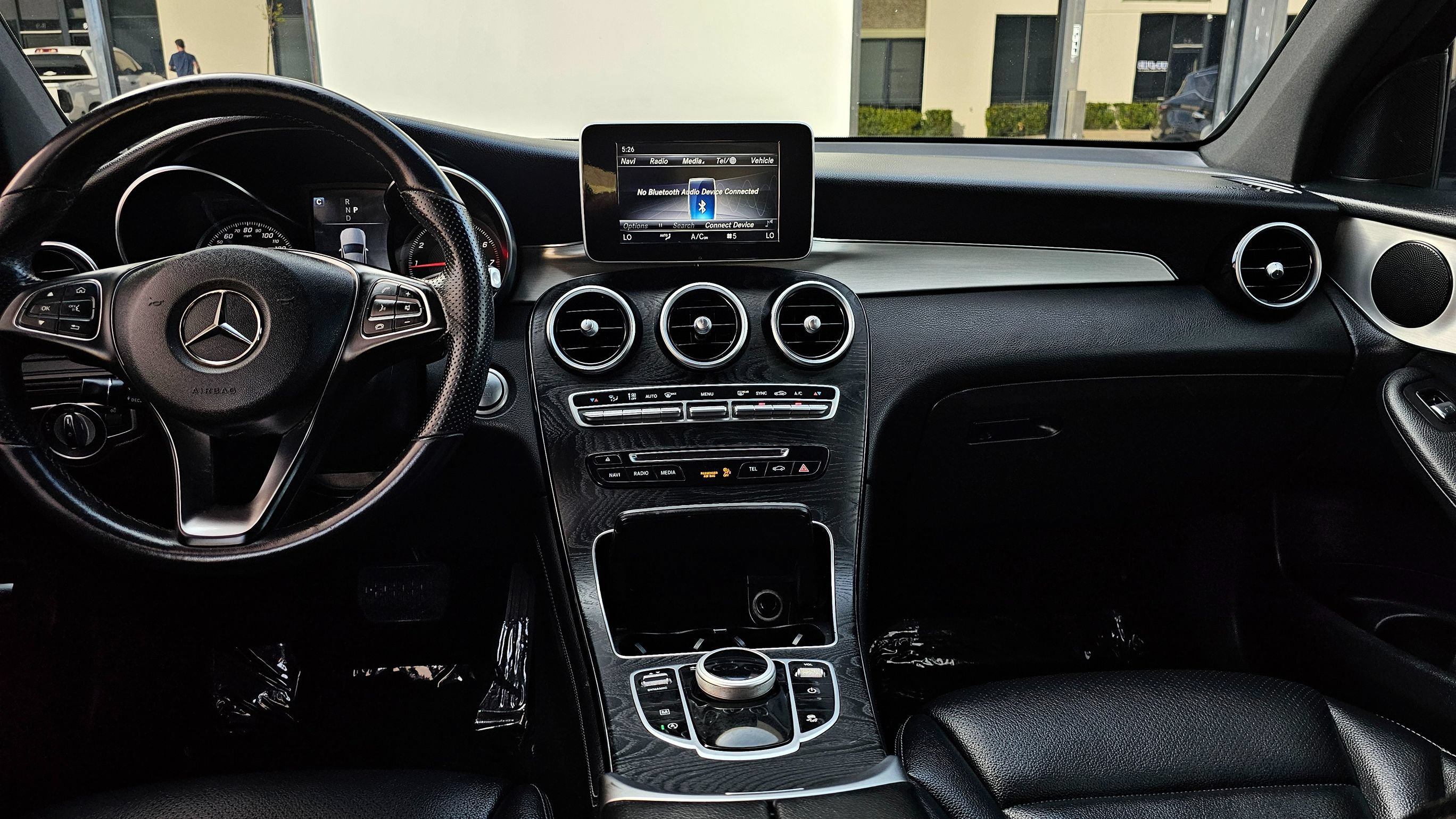 Used 2019 Mercedes-Benz GLC 300 image 26