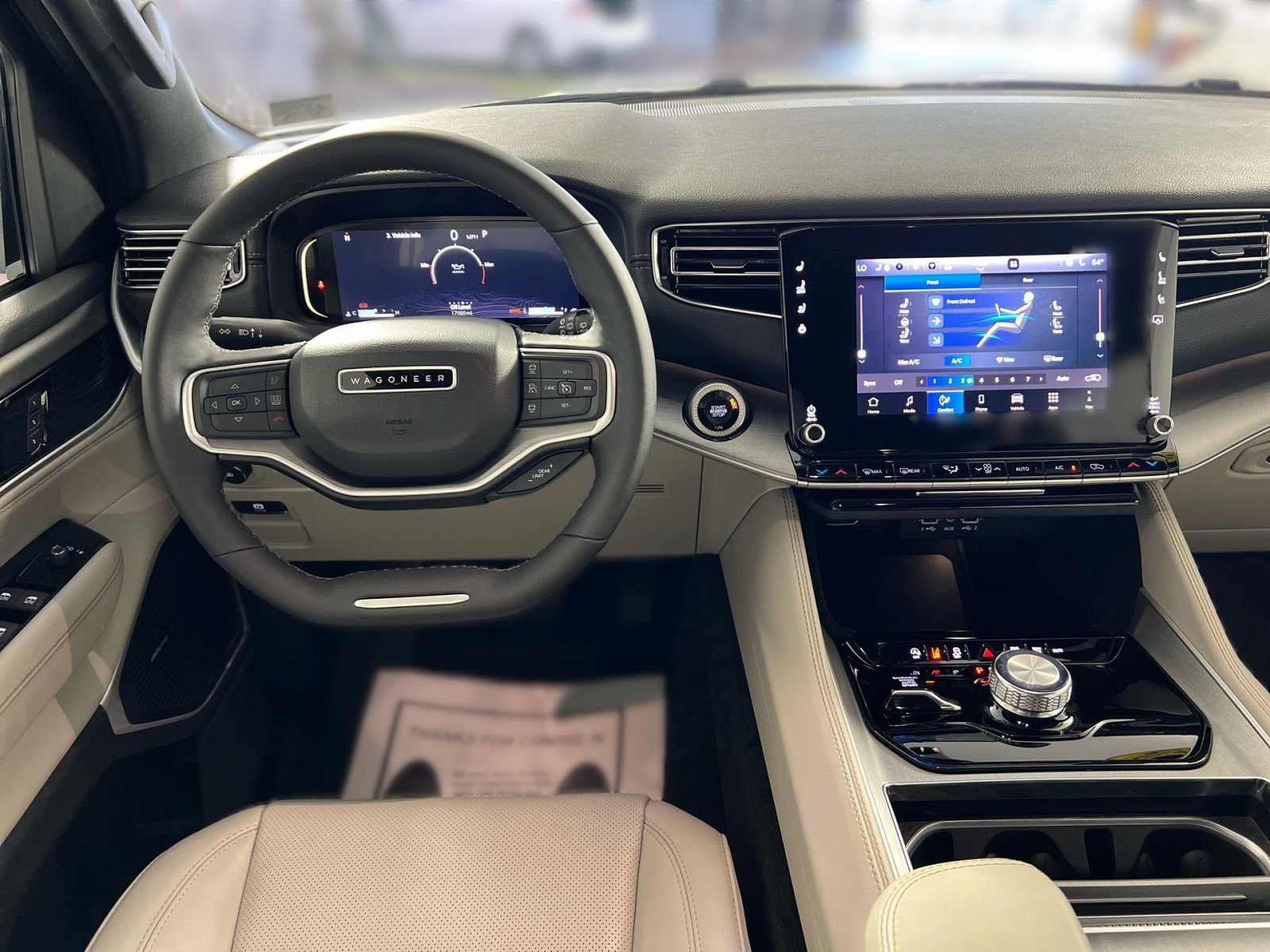 Used 2025 Jeep Wagoneer 4WD image 23