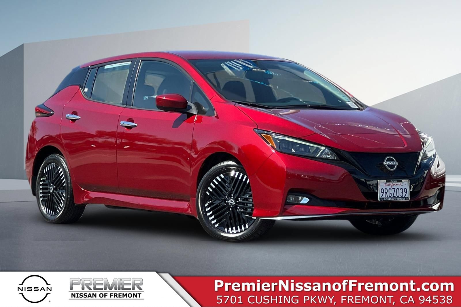 Certified 2024 Nissan Leaf SV Plus FWD image 1