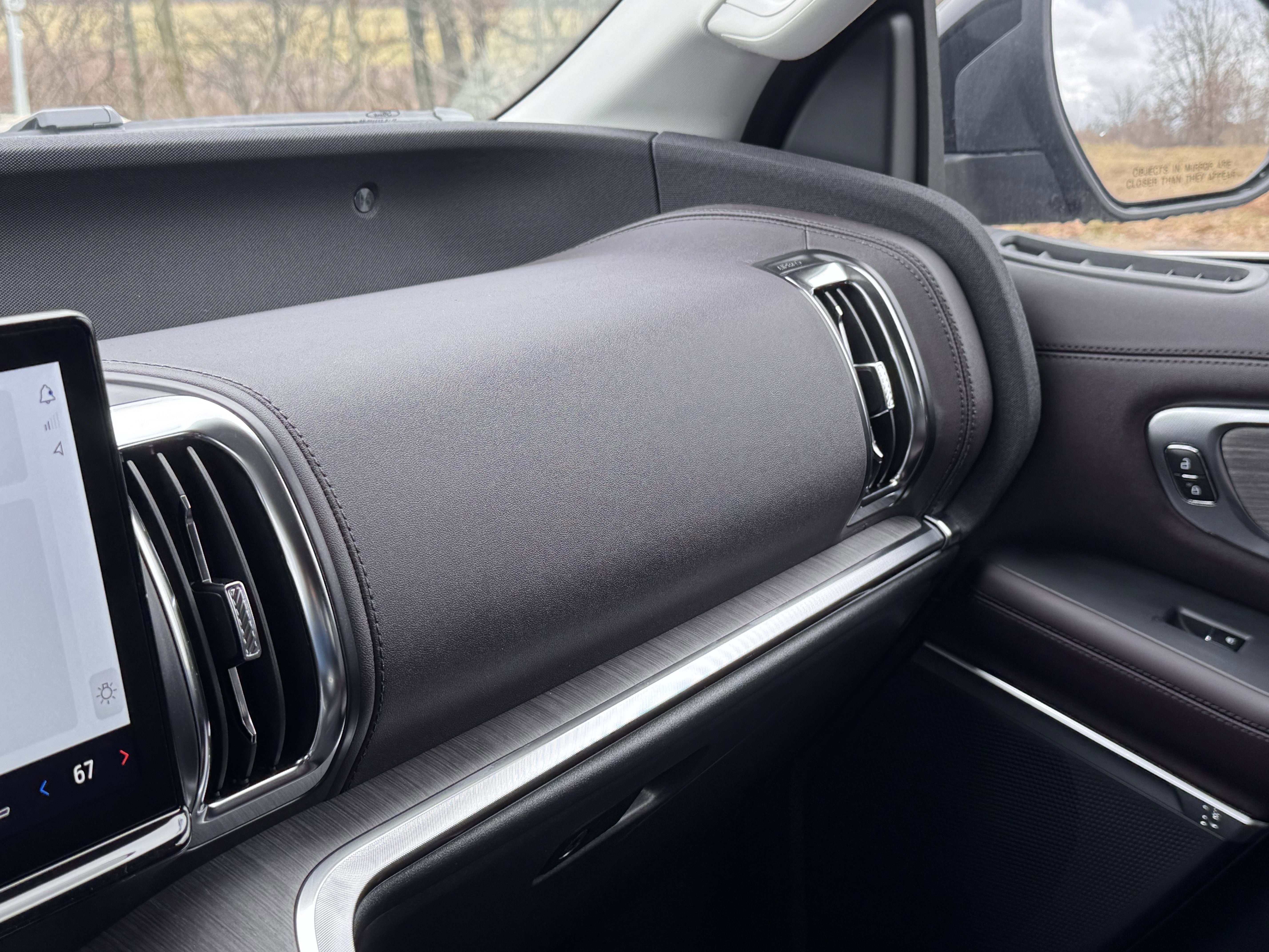 New 2026 Ford Expedition Platinum image 17