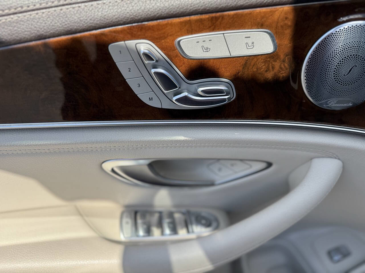 Used 2019 Mercedes-Benz E 450 4MATIC Wagon w/ Premium Package image 27