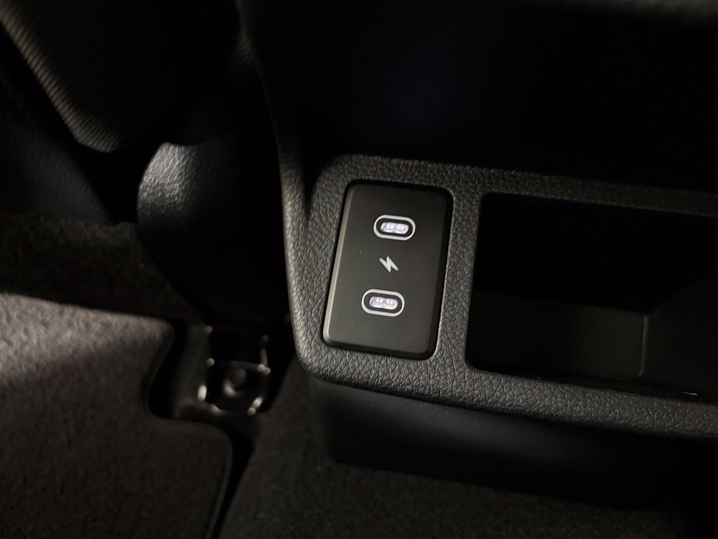 New 2026 Kia Seltos LX FWD image 32