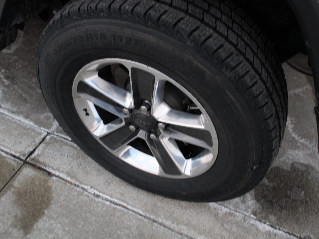 Used 2018 Jeep Wrangler Unlimited Sahara image 20