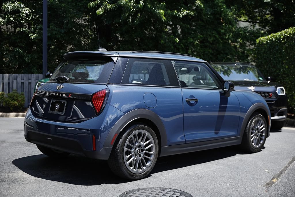 Used 2025 MINI Cooper S FWD image 7