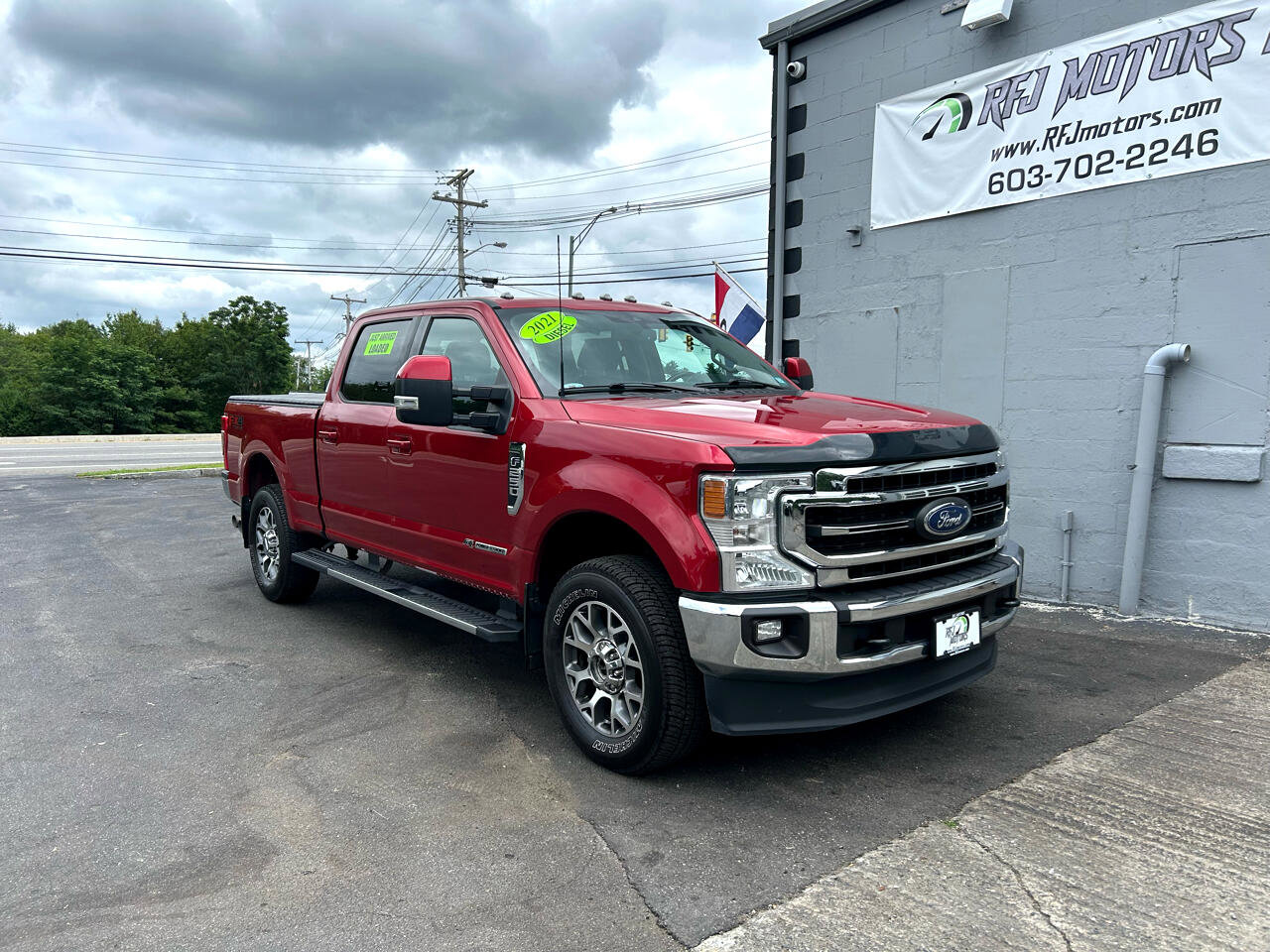 Used 2021 Ford F250 Lariat w/ FX4 Off-Road Package image 2