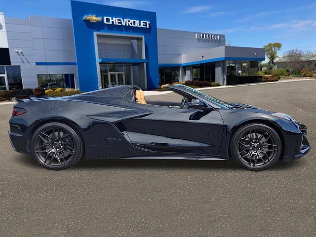 Used 2023 Chevrolet Corvette Z06 RWD image 23