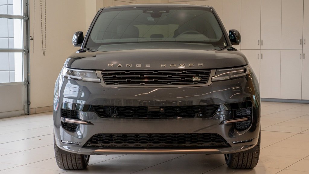 New 2025 Land Rover Range Rover Sport Dynamic SE image 2