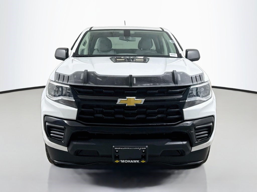 Used 2022 Chevrolet Colorado W/T RWD image 2