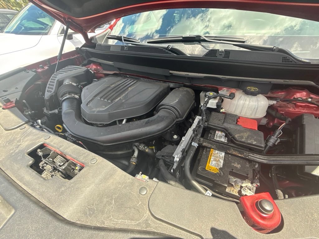 Used 2024 Chevrolet Traverse LT w/ Trailering Package AWD/4WD image 16