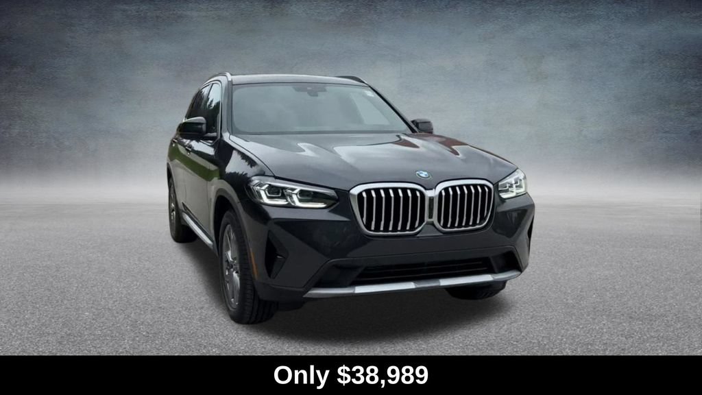 Used 2024 BMW X3 xDrive30i w/ Premium Package w/ZPA AWD/4WD image 4