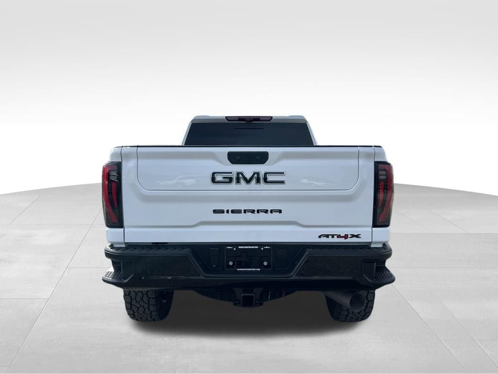Used 2024 GMC Sierra 2500 AT4X w/ Snow Plow Prep/Camper Package image 18