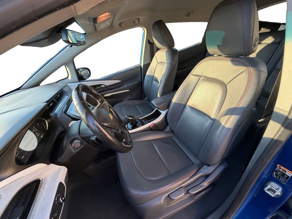 Used 2018 Chevrolet Bolt Premier w/ Driver Confidence II Package image 10