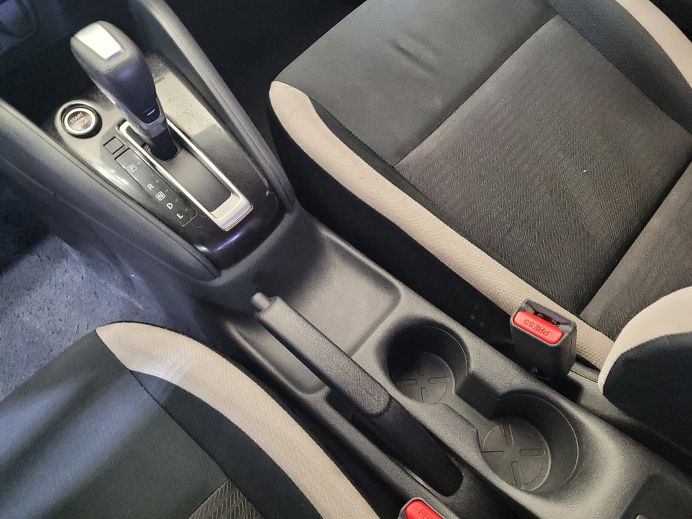Used 2021 Nissan Versa SV FWD image 26