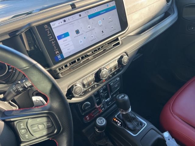 Used 2024 Jeep Wrangler Unlimited Rubicon 392 image 21