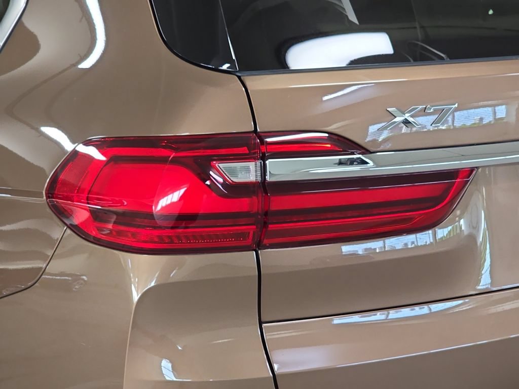 Used 2019 BMW X7 xDrive40i w/ Premium Package AWD/4WD image 33