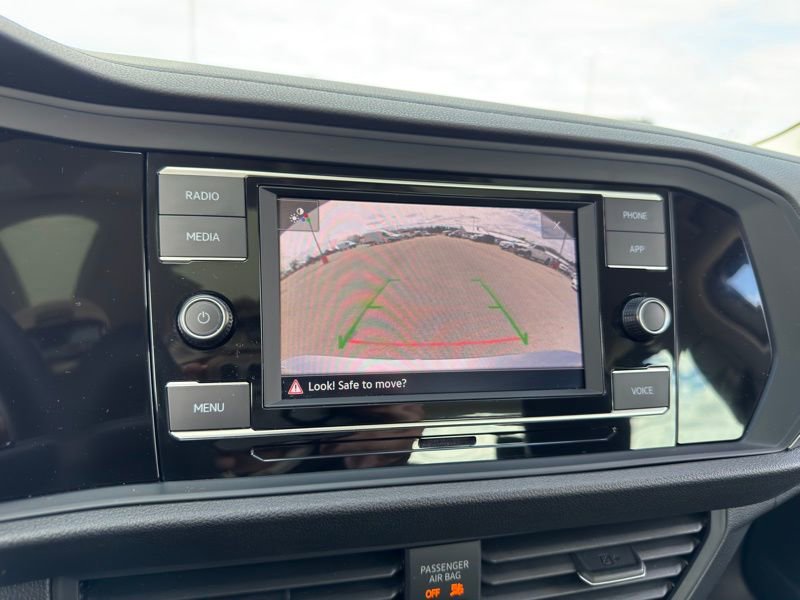 Used 2024 Volkswagen Jetta SE image 18