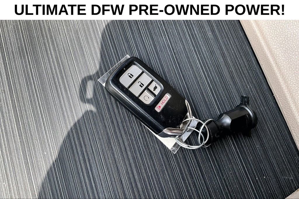 Used 2022 Honda Pilot Elite image 12