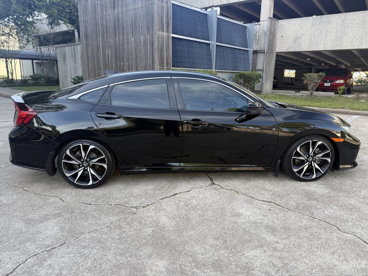 Used 2019 Honda Civic Si image 9