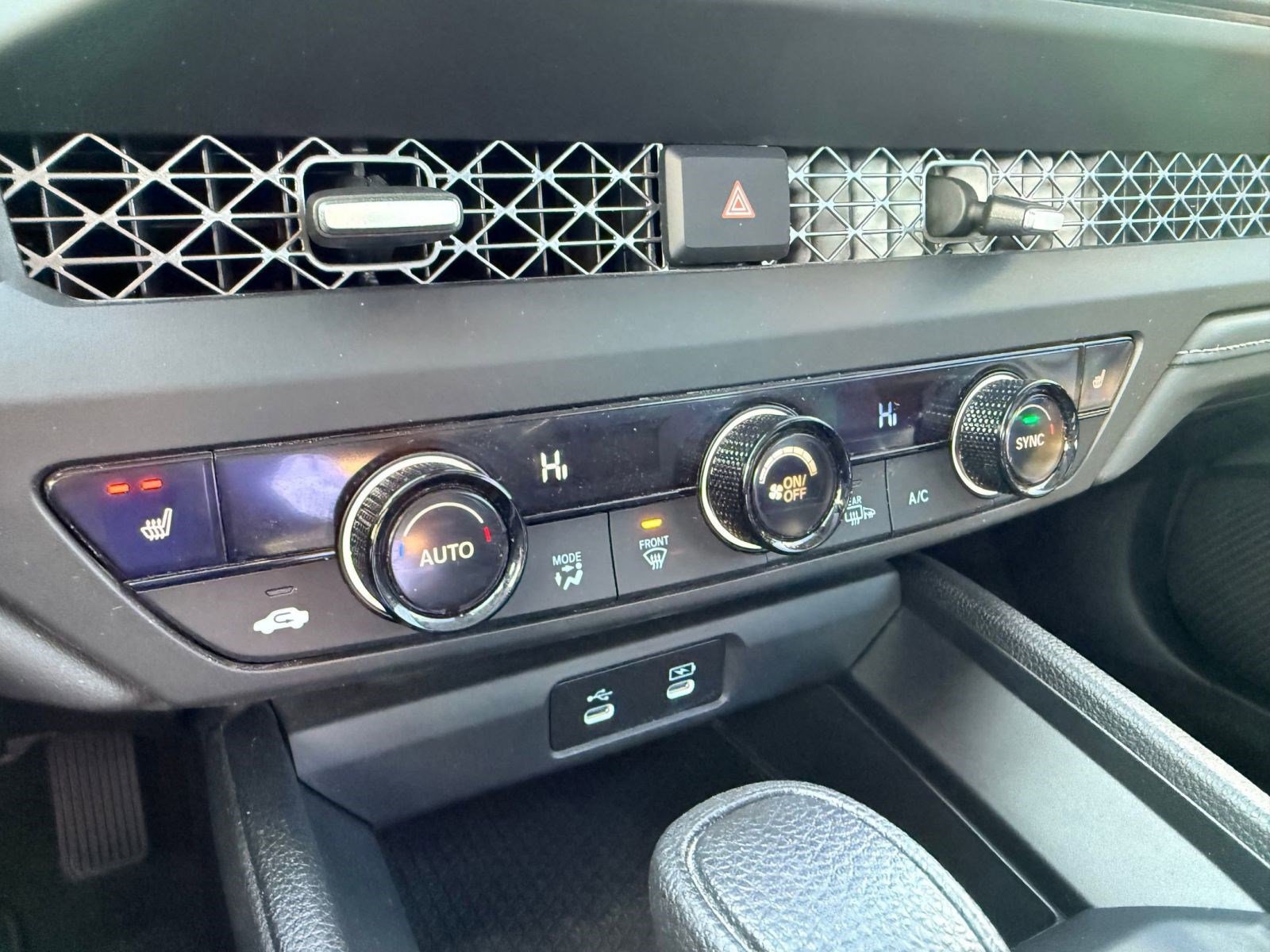 Used 2023 Honda Accord EX image 28