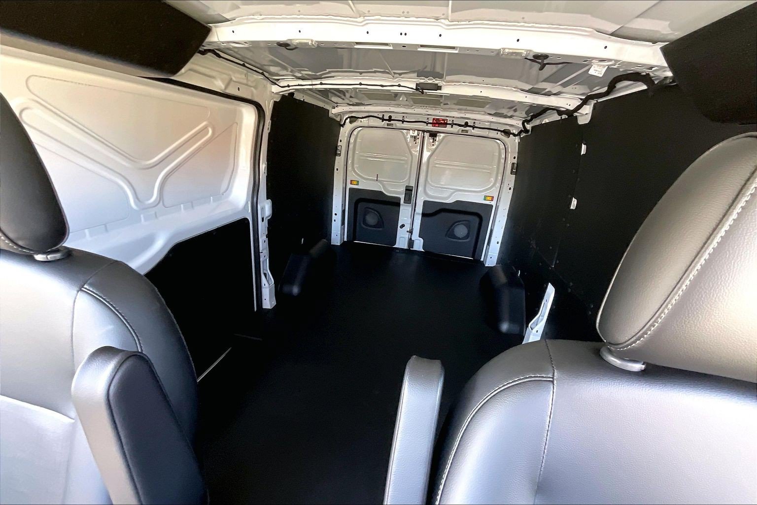New 2026 Ford Transit 150 Low Roof w/ Load Area Protection Package RWD image 10