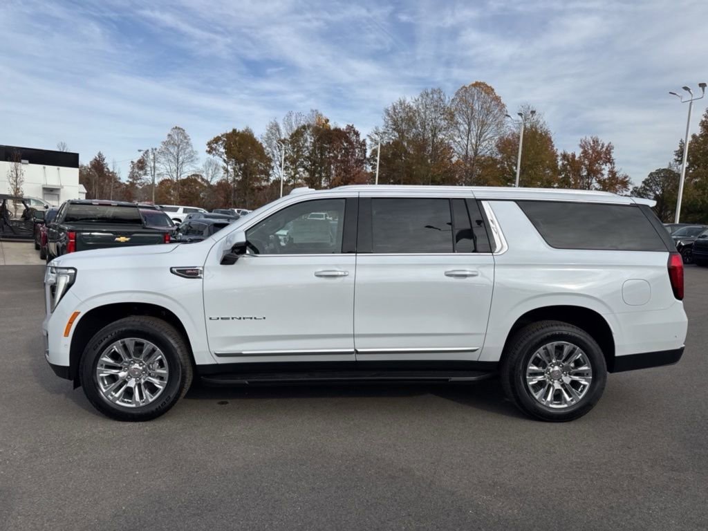 New 2026 GMC Yukon XL Denali image 2