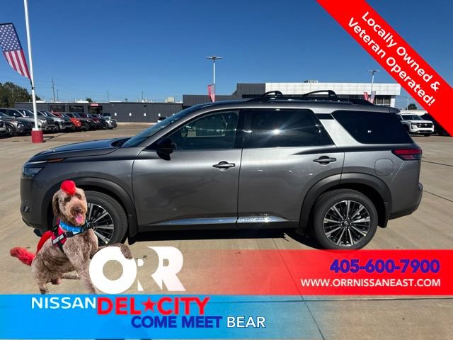 New 2026 Nissan Pathfinder Platinum AWD/4WD image 2