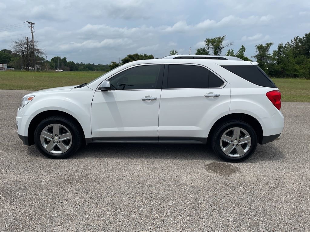 Used 2015 Chevrolet Equinox LTZ AWD/4WD image 2