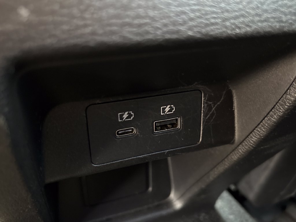 Used 2024 Mitsubishi Outlander SE FWD image 28