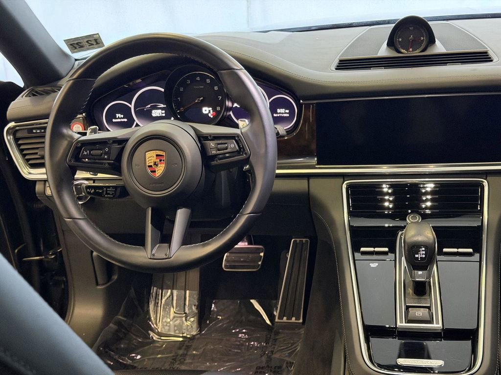 Certified 2023 Porsche Panamera 4S AWD/4WD image 20