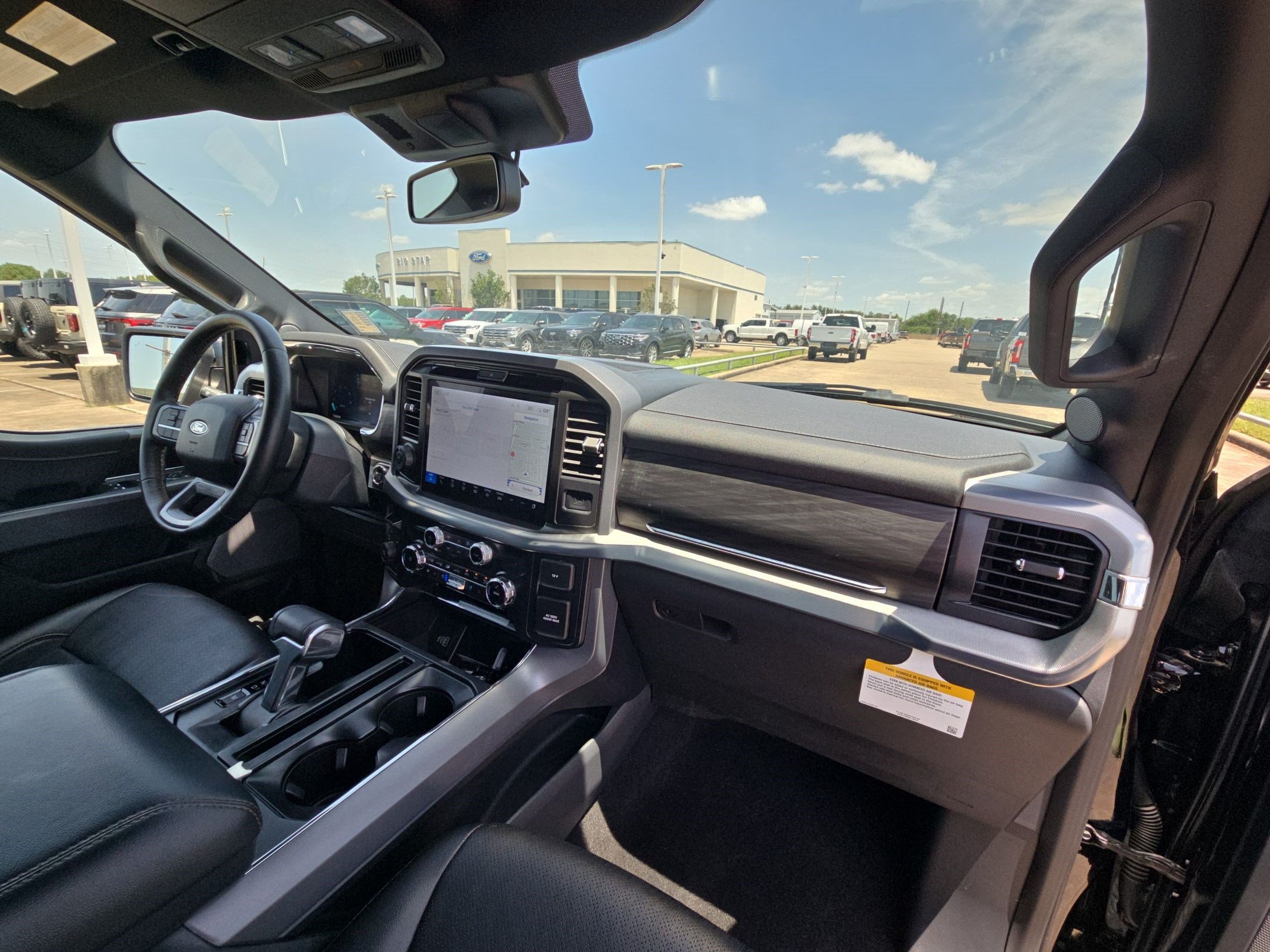Used 2025 Ford F150 Lariat AWD/4WD image 34