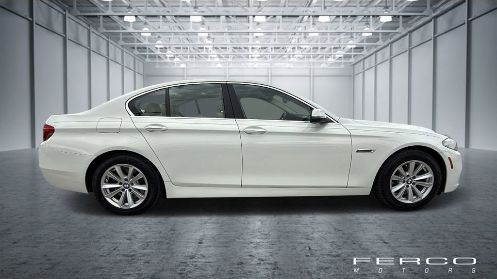 Used 2014 BMW 528i Sedan image 6