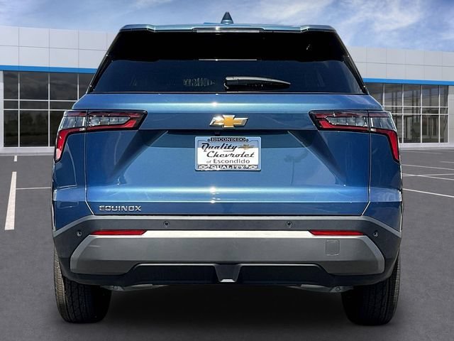 New 2027 Chevrolet Equinox LT w/ Convenience Package II FWD image 4