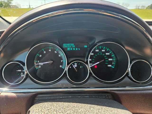 Used 2016 Buick Enclave Premium w/ Experience Buick Package FWD image 16