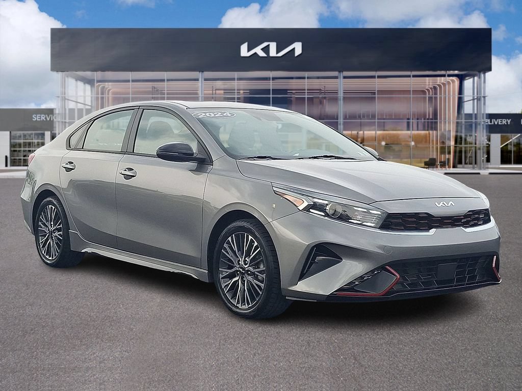 Used 2024 Kia Forte GT-Line w/ GT-Line Premium Package FWD image 1