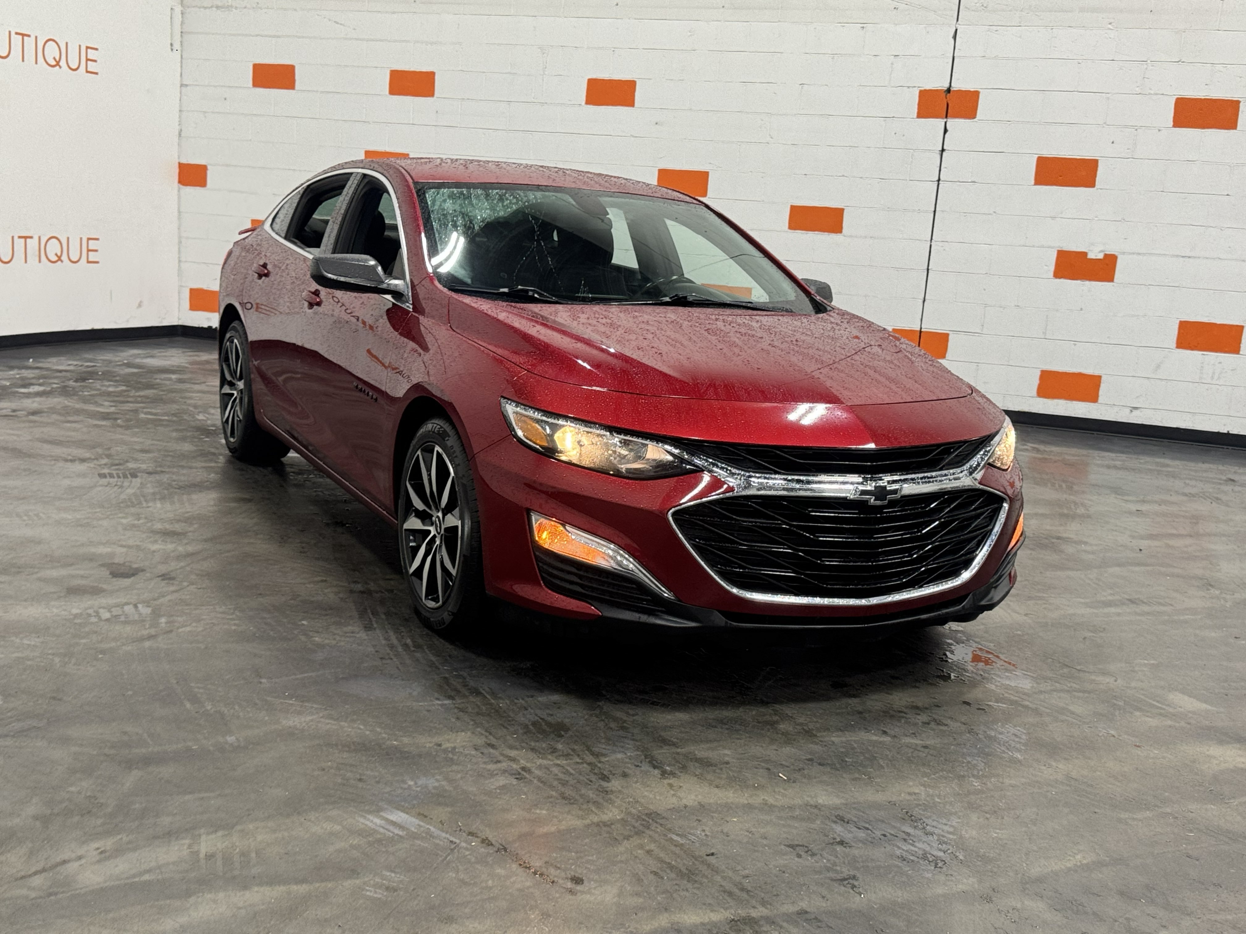 Used 2021 Chevrolet Malibu RS FWD image 22