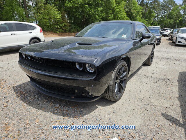 Used 2018 Dodge Challenger R/T Plus image 2
