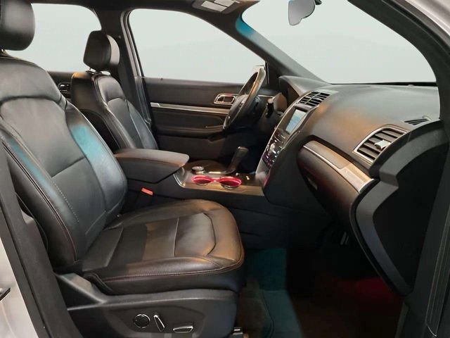 Used 2016 Ford Explorer Sport w/ Equipment Group 401A image 91