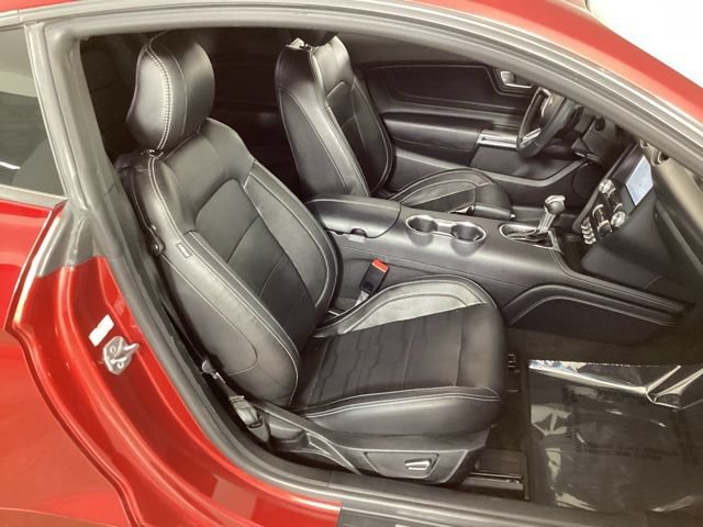 Used 2019 Ford Mustang GT Premium w/ Equipment Group 401A RWD image 30