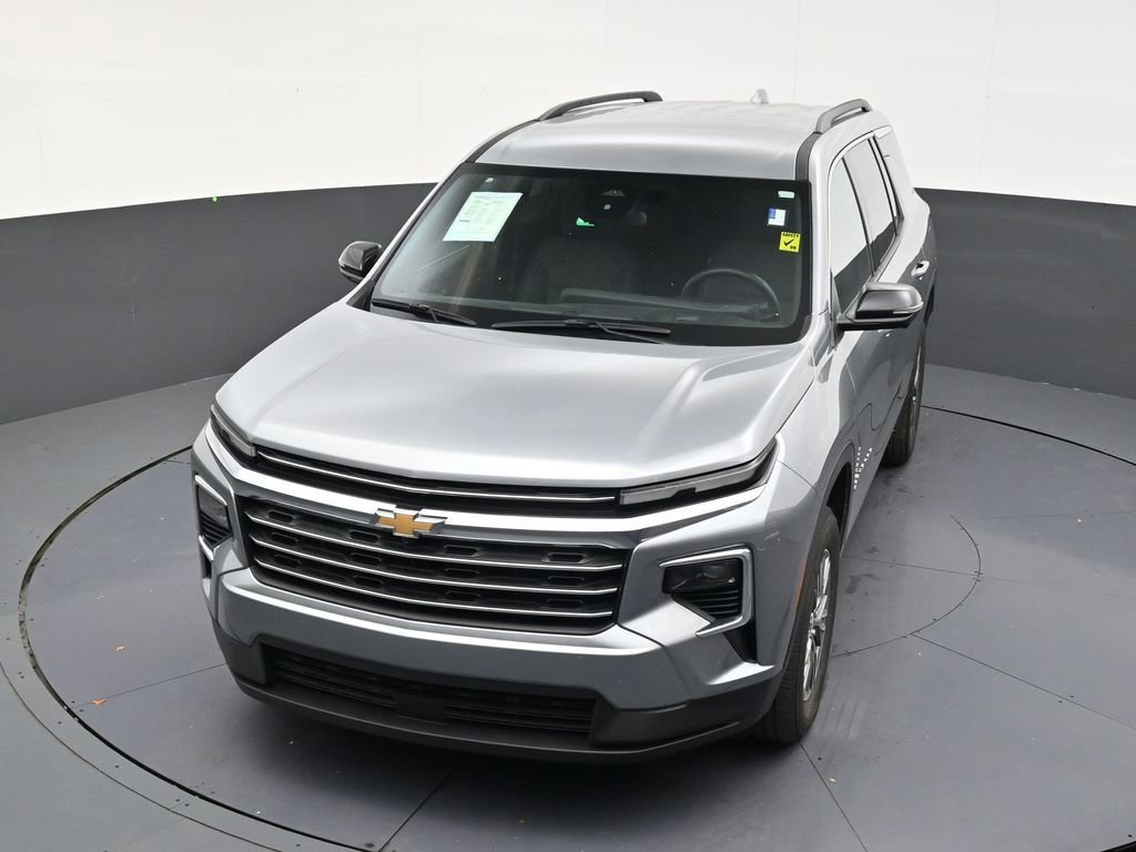 Used 2024 Chevrolet Traverse LT FWD image 19