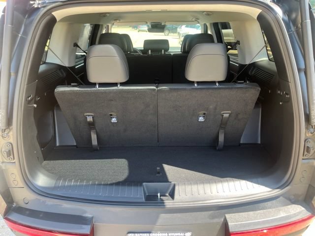 Used 2026 Hyundai Santa Fe SEL FWD image 14