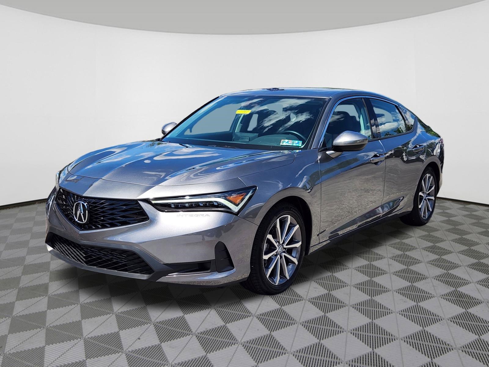 Used 2025 Acura Integra FWD image 2
