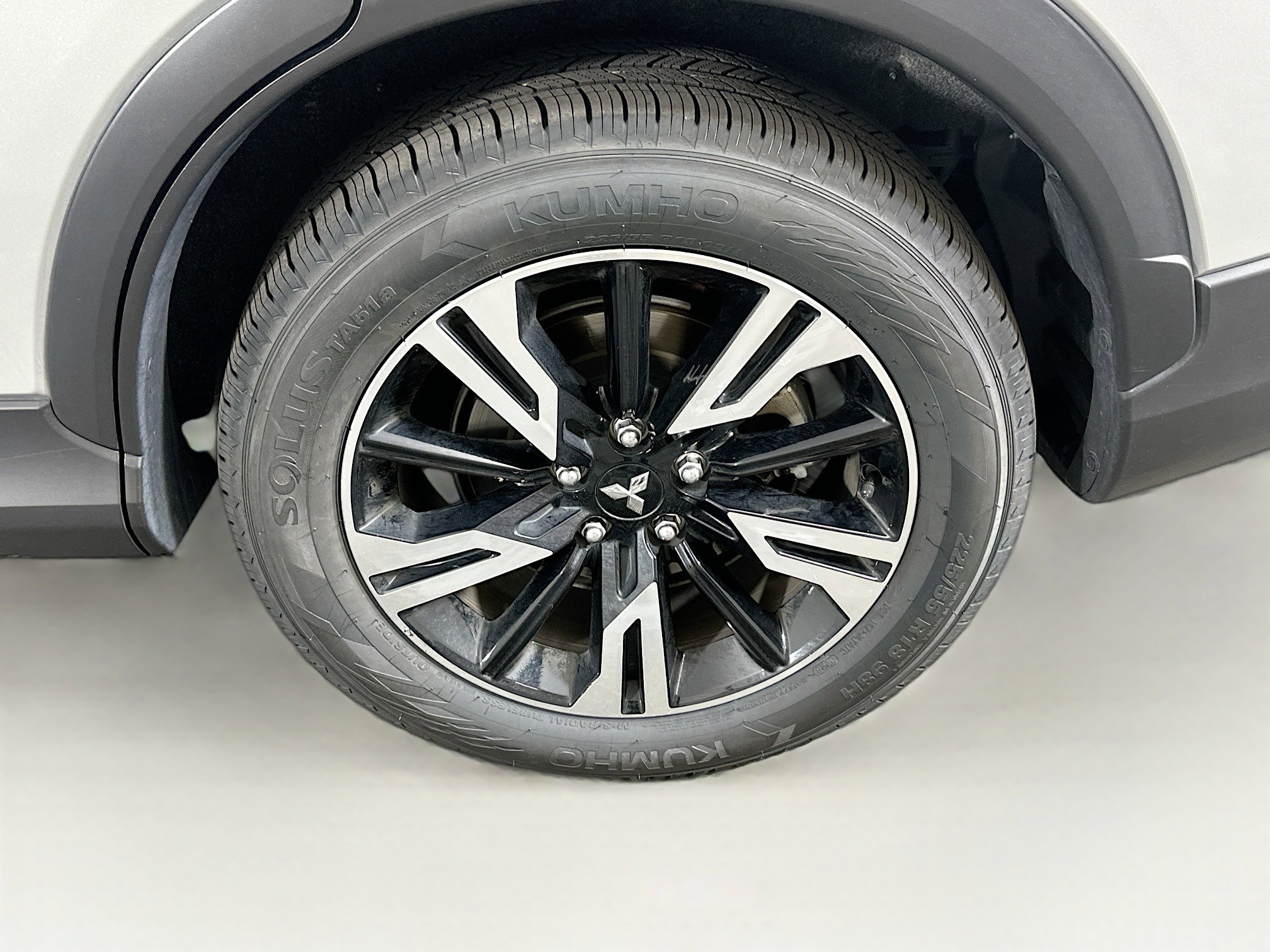 Used 2024 Mitsubishi Eclipse Cross SE AWD/4WD image 11