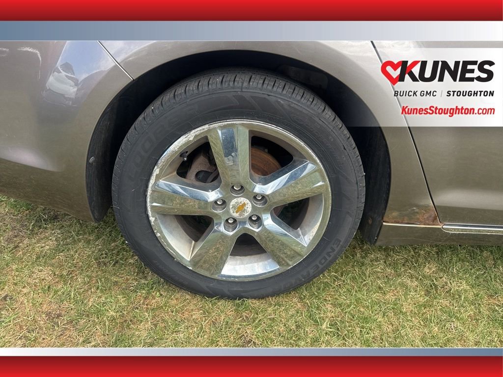 Used 2011 Chevrolet Malibu LT w/ Interface Package FWD image 4